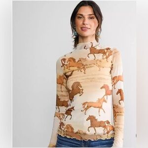 Sterling & Stitch whimsical horse patterned stretch top long sleeved M